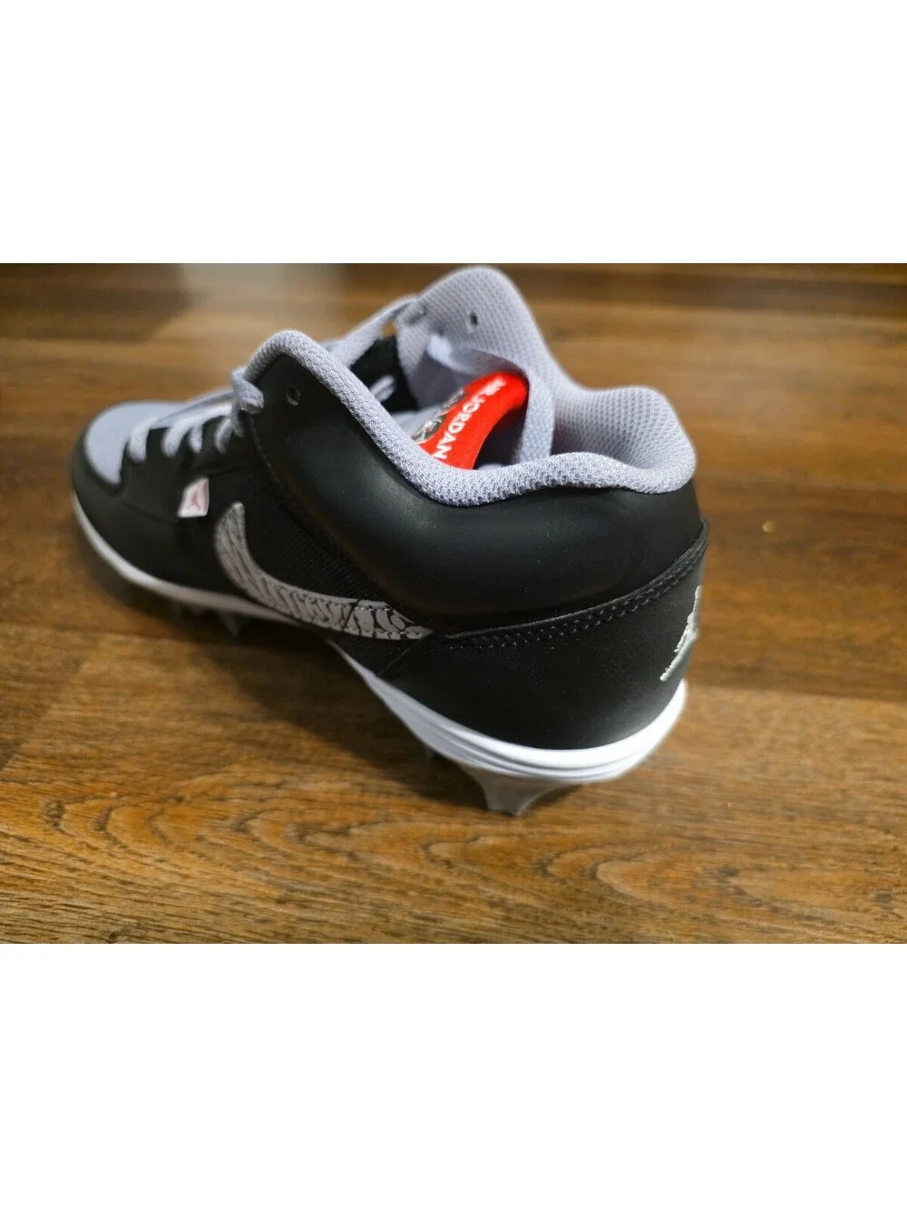 Size 9.5 Nike Air Jordan Stadium 90 Low TD Black Cement Football HQ0210-060 Men